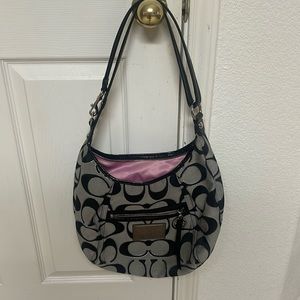 Coach poppy black,gray silver
